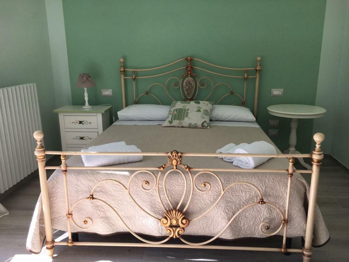 B&B Harmonia Sant'Elpidio a Mare Bagian luar foto